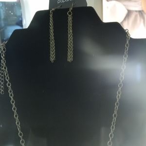 Beautiful necklace with earrings